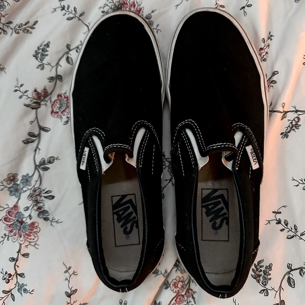 Black Slip-On Vans